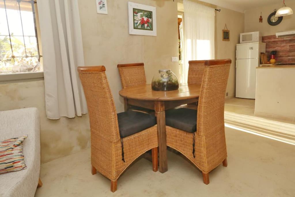 L'Oustaou Dorey Saint-Cyr-sur-Mer Extérieur photo