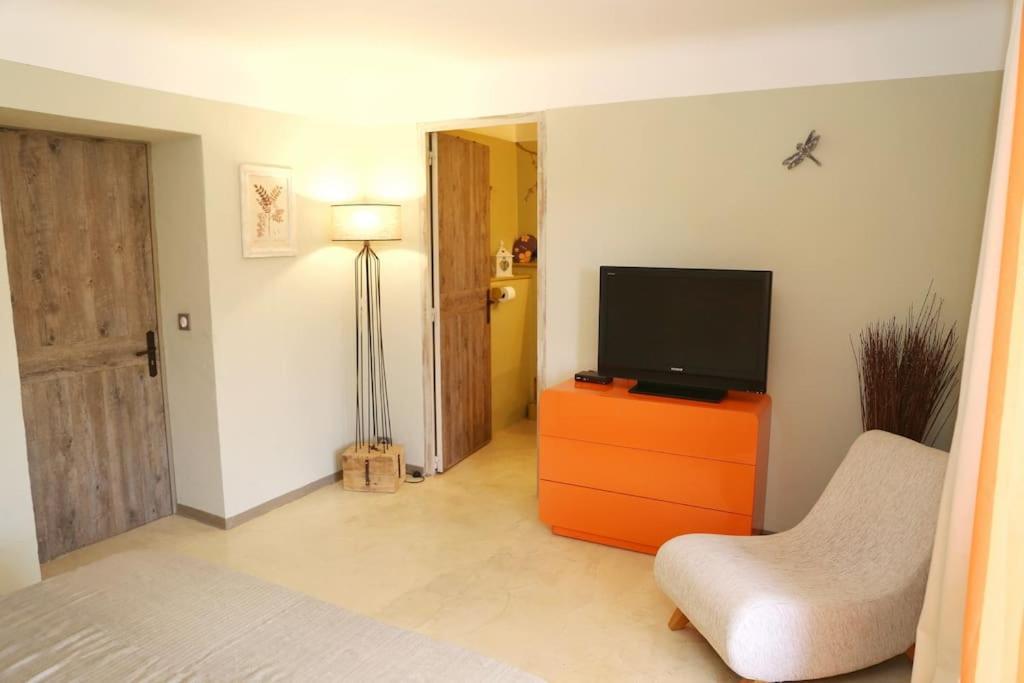 L'Oustaou Dorey Saint-Cyr-sur-Mer Extérieur photo